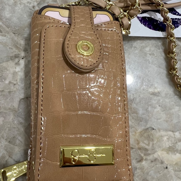 Jessica Simpson Chain Strap Crossbody Phone Holder - Picture 3 of 8